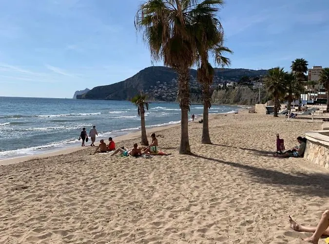 Isea Penthouse 칼페